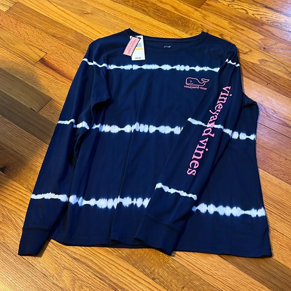 Vineyard vines, long sleeve